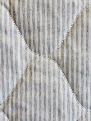 Наматрацник бязевий прошитий на синтепоні, резинка по кутках